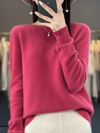 Lunéa Classic Round Neck Knit Sweater