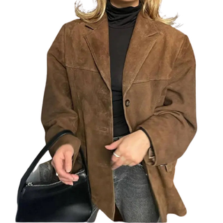Winter classic brown jacket with refined silhouette | Hannah