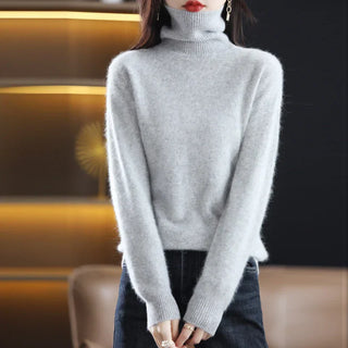 Refined Turtleneck Sweater with Classic Fit and Timeless Design | Elvira