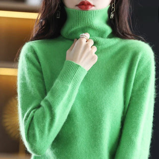 Refined Turtleneck Sweater with Classic Fit and Timeless Design | Elvira