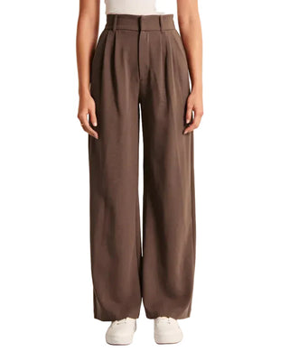 High waist wide leg trousers elegant tailored silhouette | Mirelle