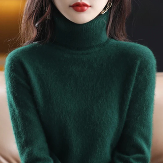Refined Turtleneck Sweater with Classic Fit and Timeless Design | Elvira