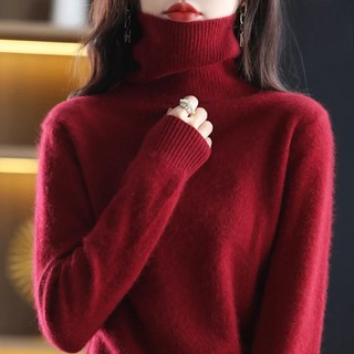 Refined Turtleneck Sweater with Classic Fit and Timeless Design | Elvira